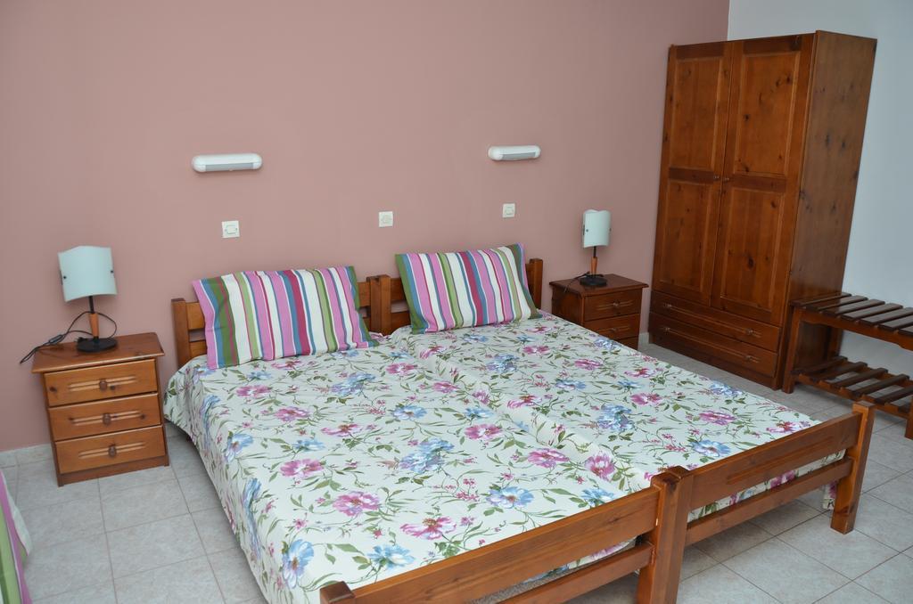 Iatridis Studios Faliraki (Adults Only) ภายนอก รูปภาพ