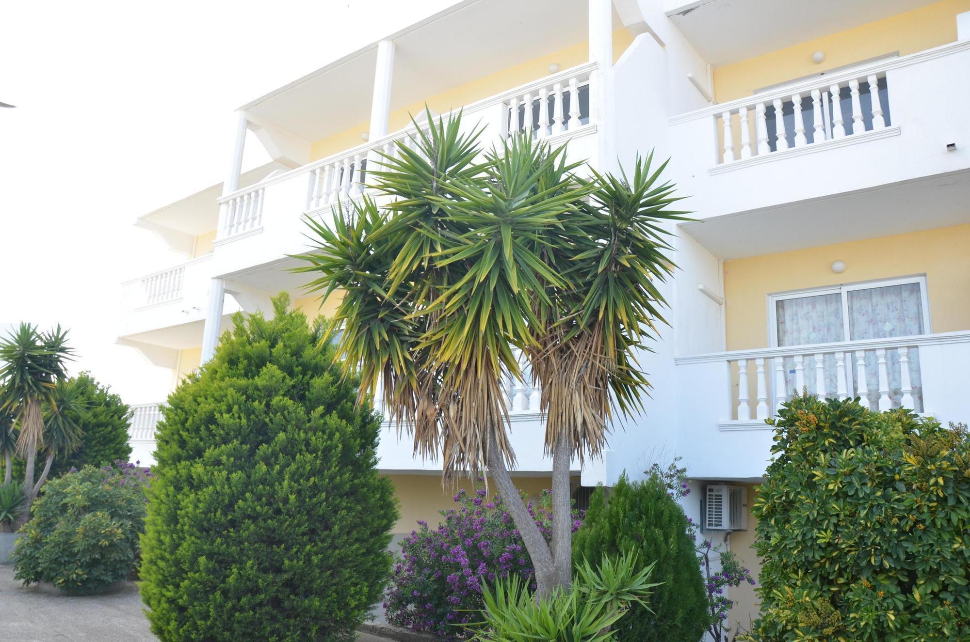 Iatridis Studios Faliraki (Adults Only) ภายนอก รูปภาพ