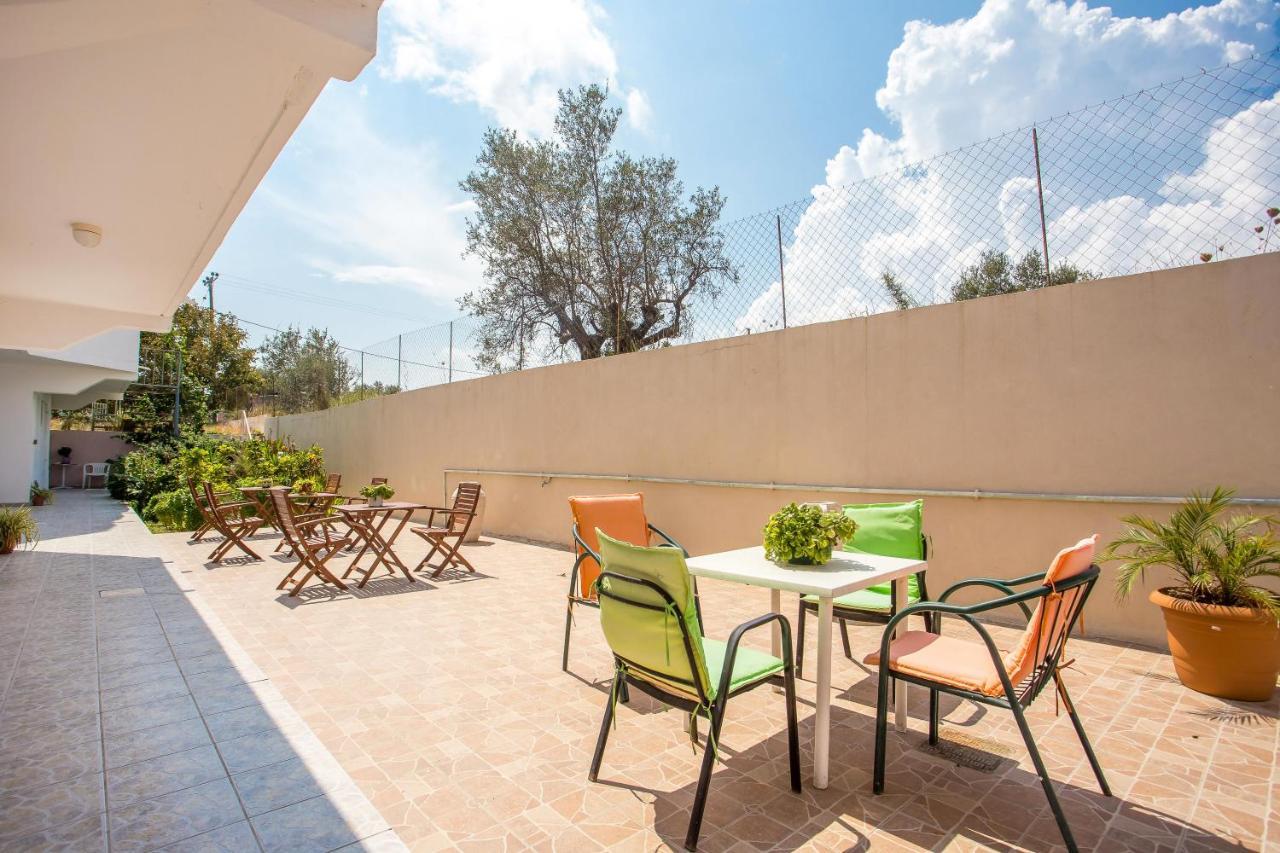 Iatridis Studios Faliraki (Adults Only) ภายนอก รูปภาพ