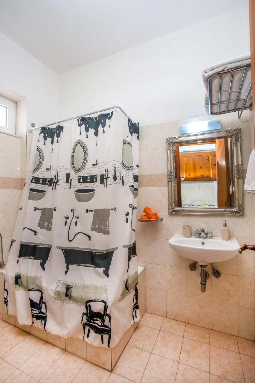 Iatridis Studios Faliraki (Adults Only) ภายนอก รูปภาพ
